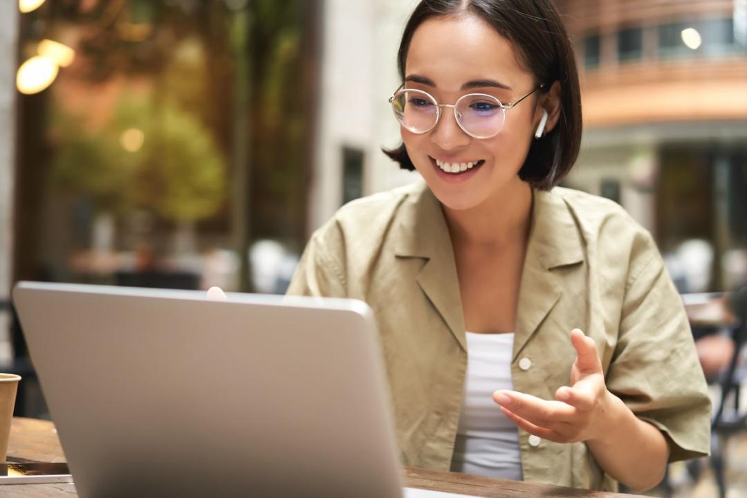 Collaborative discussion environment